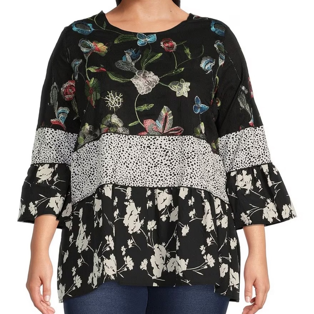 Calessa Plus Size Floral Patchwork Print Jewel Neck 3/4 Sleeve Tiered Hem Tunic